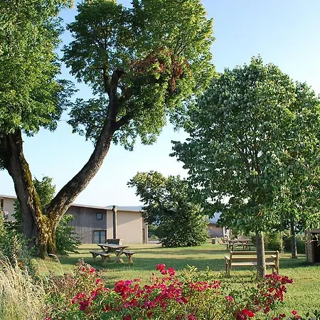 D'hotes Entre Dolmens Et Fontaines Oda ve Kahvaltı Sévérac-le-Château