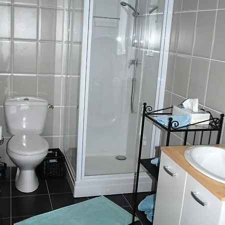 D'hotes Entre Dolmens Et Fontaines Bed & Breakfast