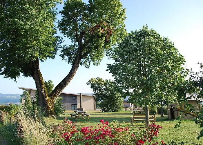 D'hotes Entre Dolmens Et Fontaines Bed and Breakfast Sévérac-le-Château